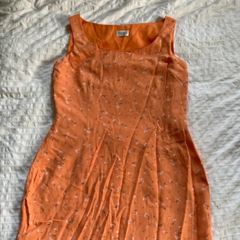 Vintage peach mini dress with ruffle
